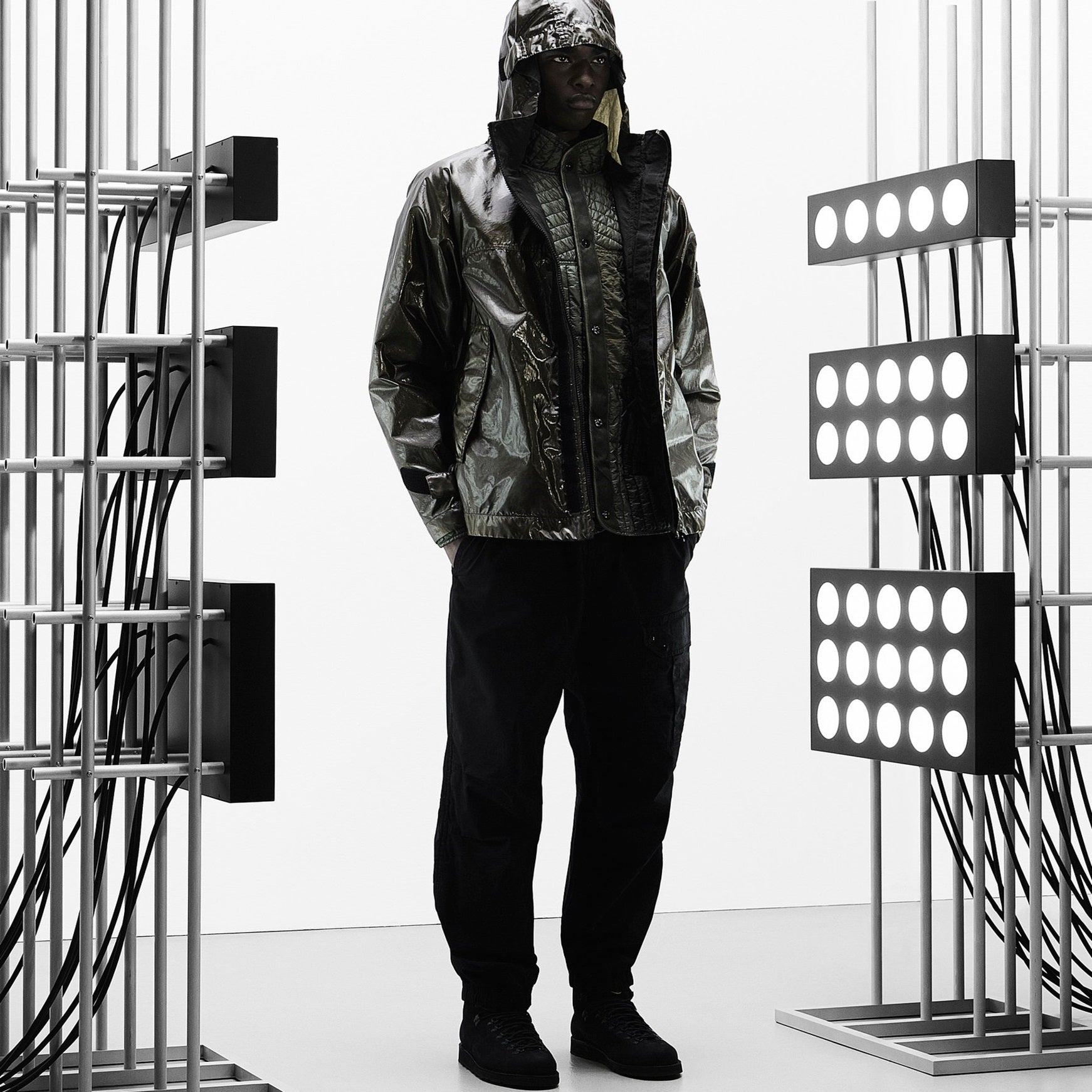 KNITWEAR
