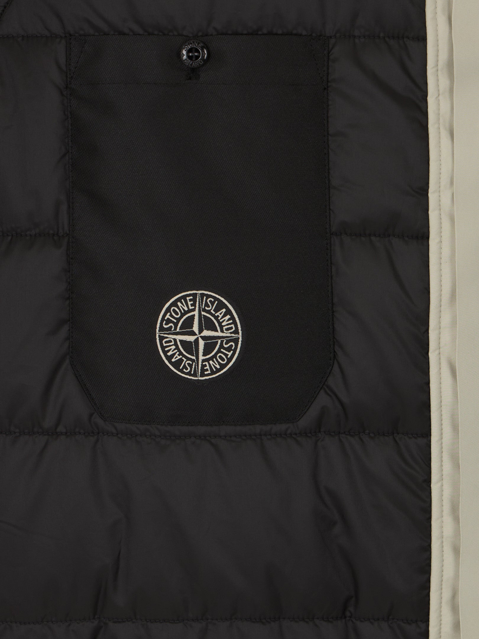 412G1 3L GORE-TEX MADE WITH RECYCLED BIONIC POLYESTER FACE _STONE ISLAND STELLINA