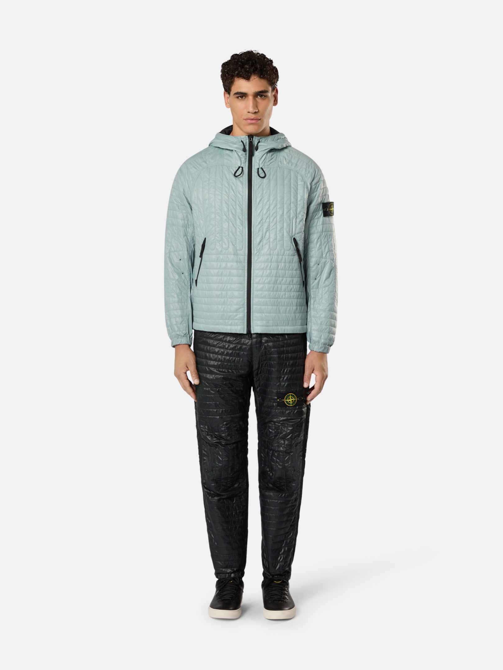 31832 PERTEX® QUANTUM MADE FROM NETPLUS® WITH PRIMALOFT® INSULATION TECHNOLOGY