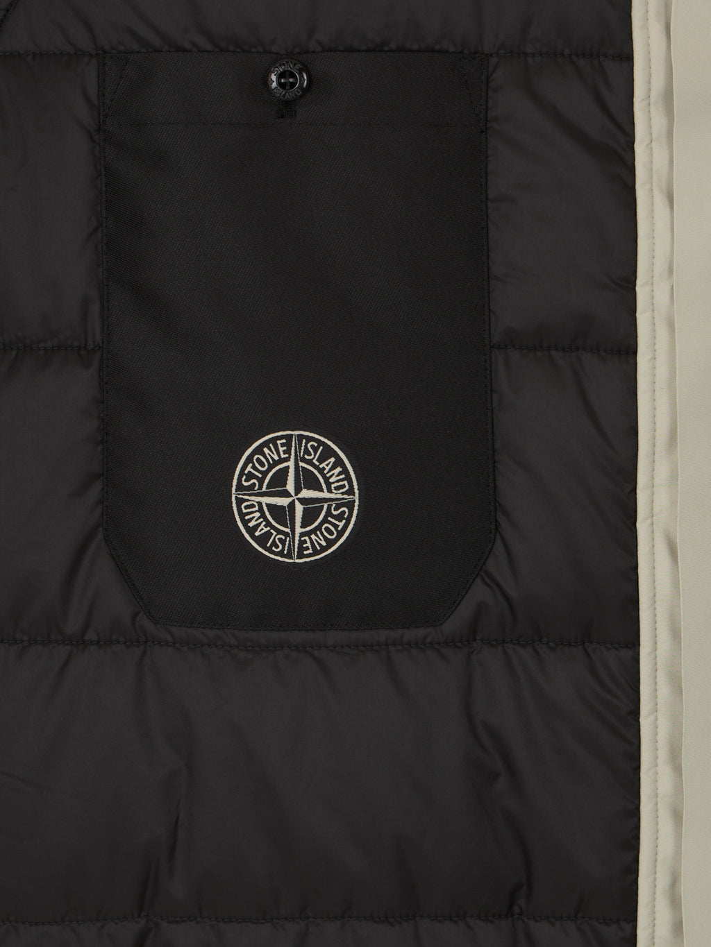 411G1 3L GORE-TEX MADE WITH RECYCLED BIONIC POLYESTER FACE _STONE ISLAND STELLINA