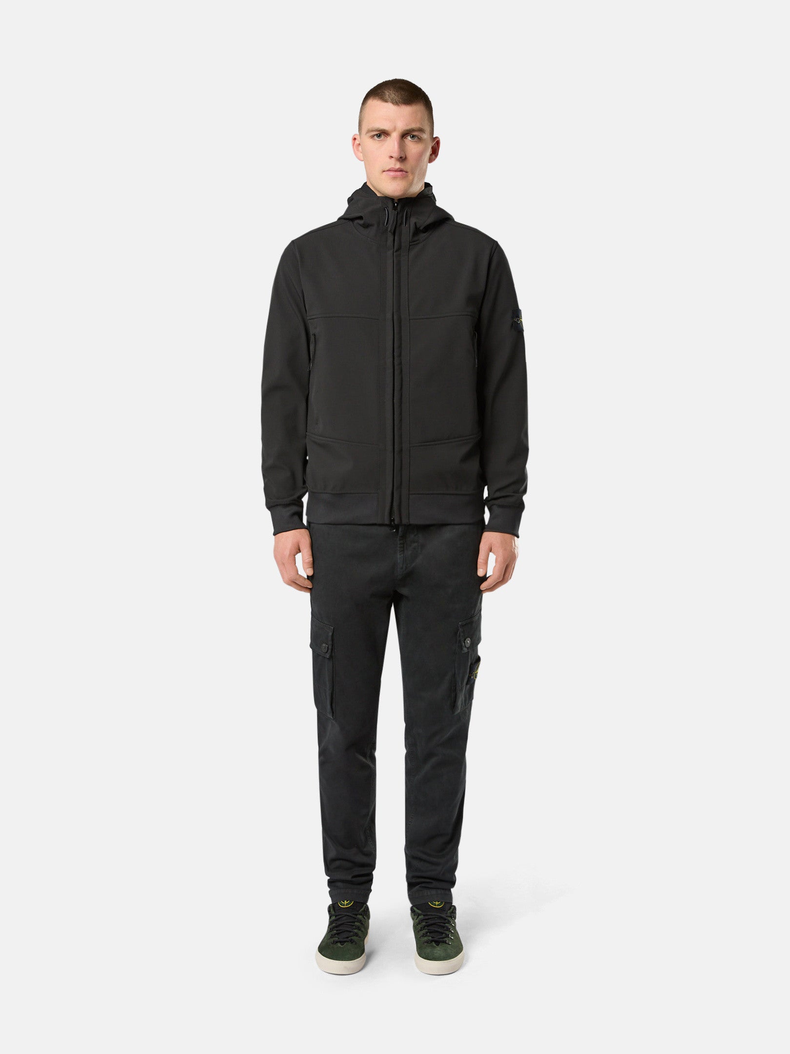 Q0322 SOFT SHELL-R_e.dye® TECHNOLOGY IN RECYCLED POLYESTER