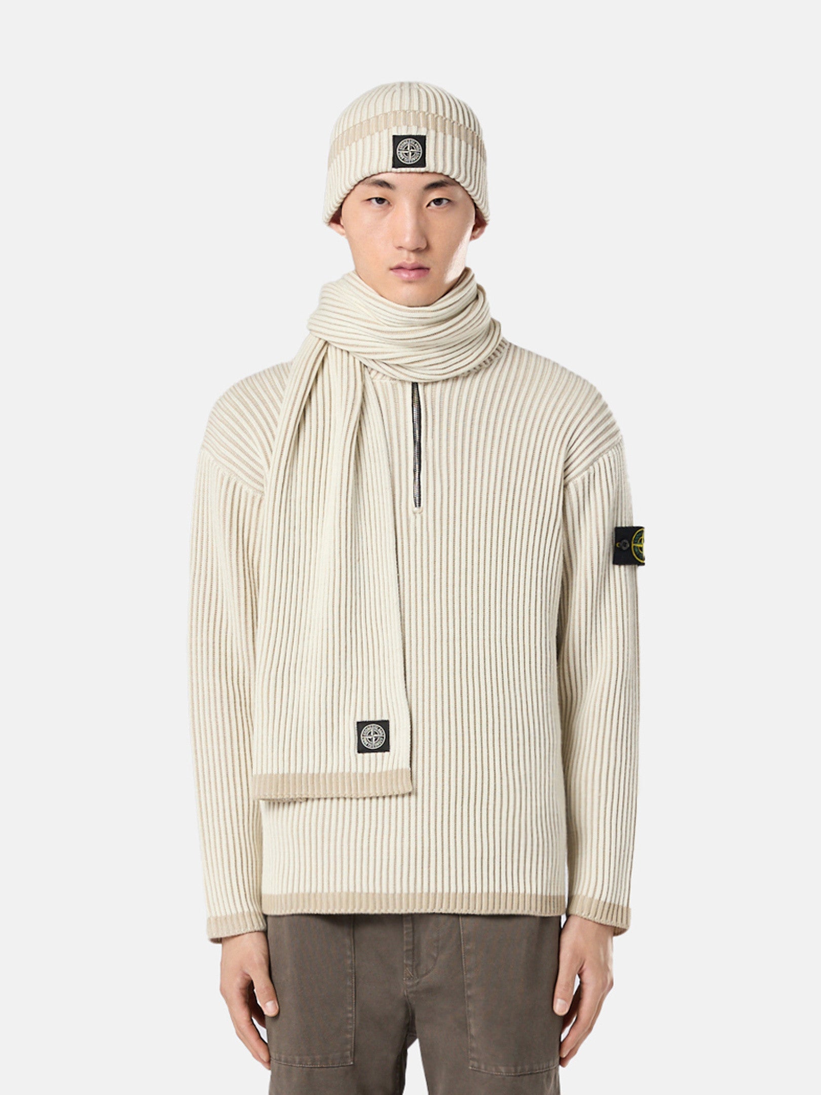 N06C5 VANISÉ FULL RIB RWS WOOL