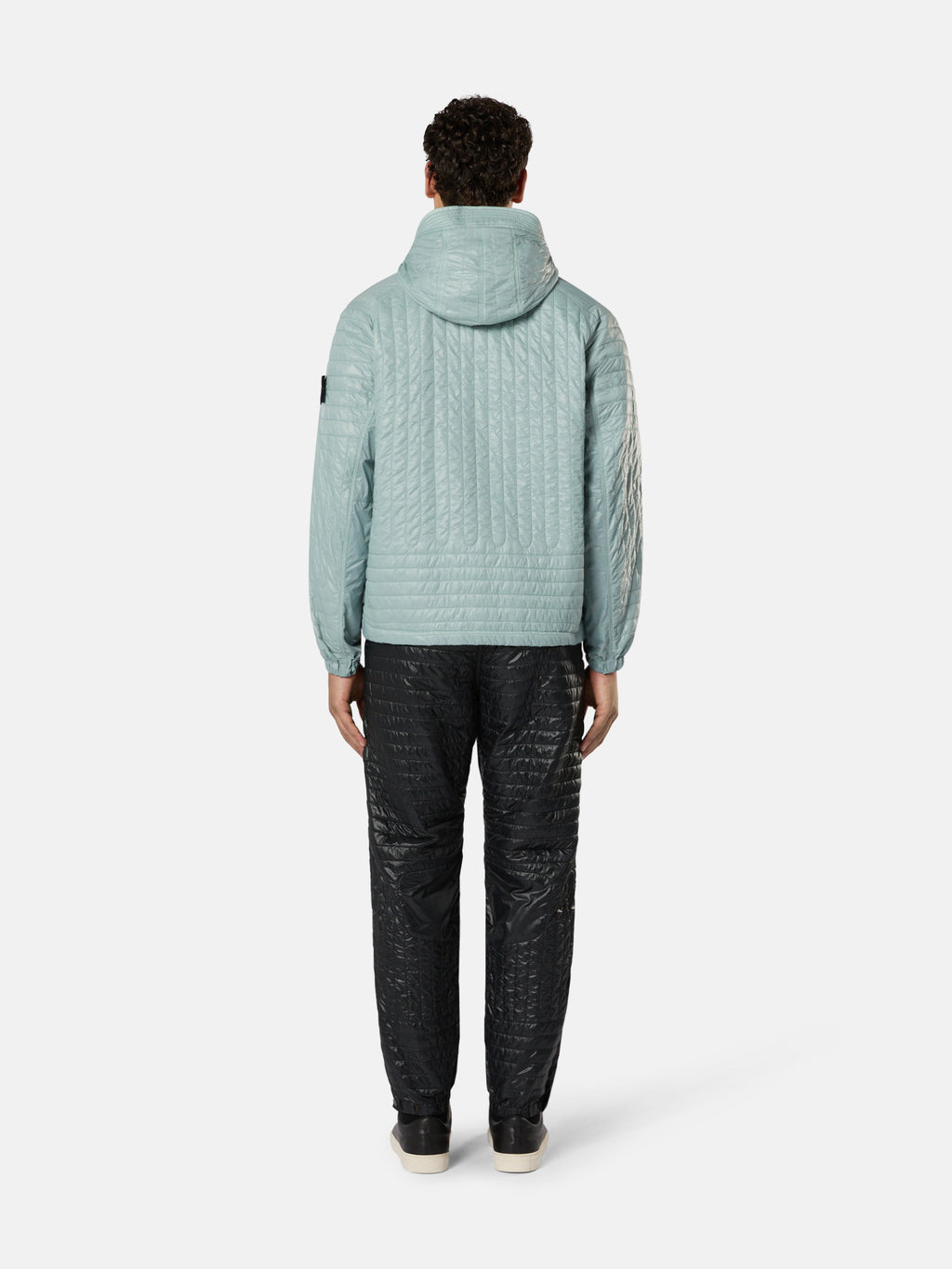 31832 PERTEX® QUANTUM MADE FROM NETPLUS® WITH PRIMALOFT® INSULATION TECHNOLOGY