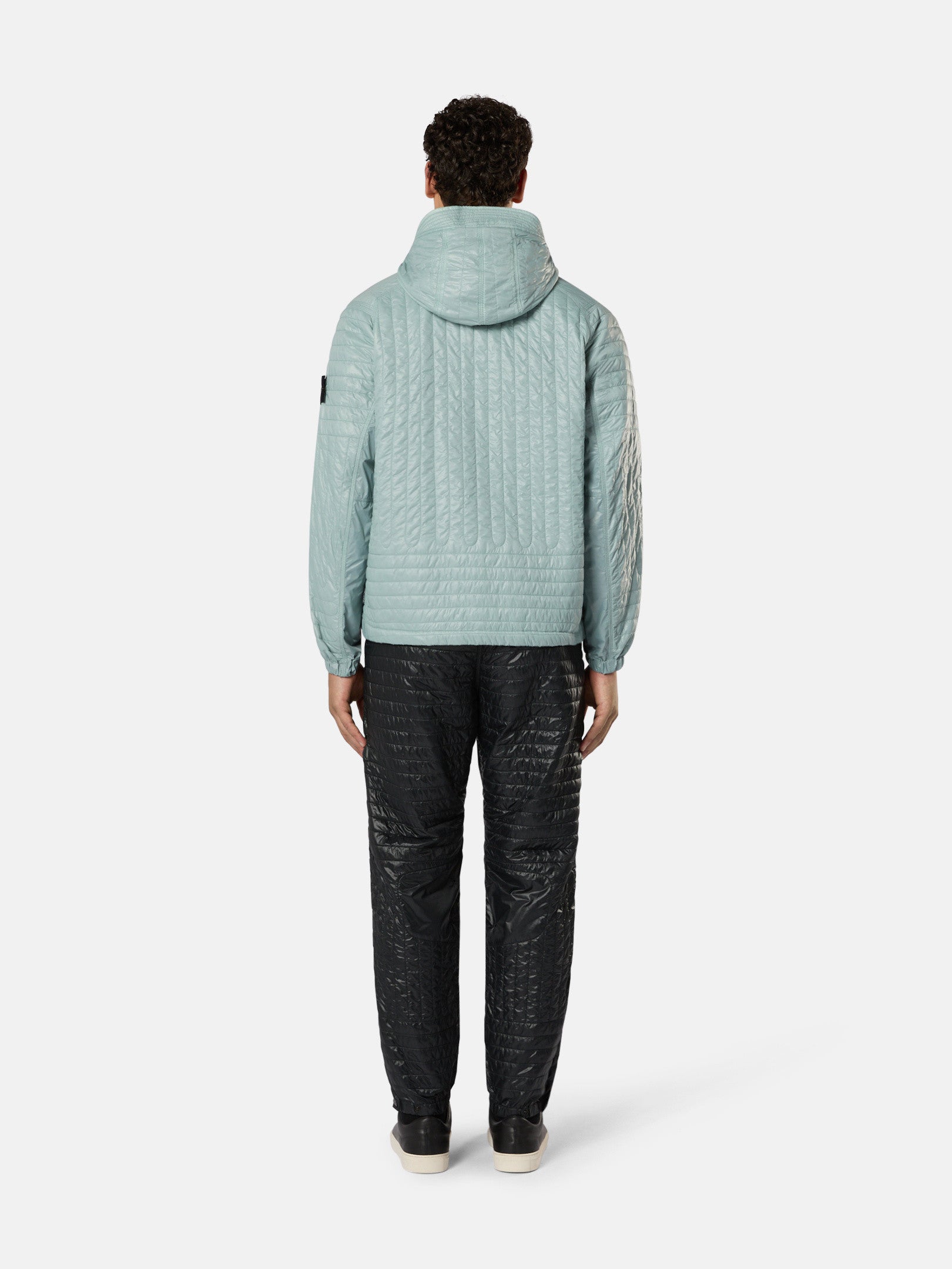 31832 PERTEX® QUANTUM MADE FROM NETPLUS® WITH PRIMALOFT® INSULATION TECHNOLOGY