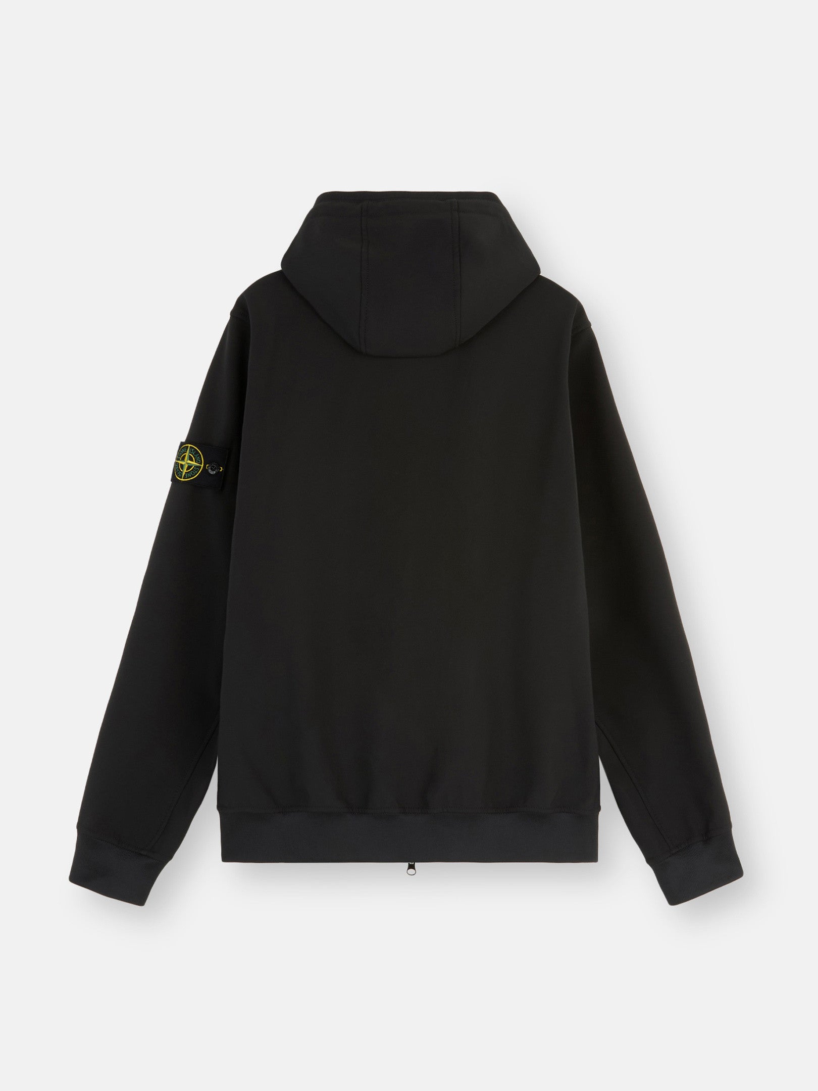 Q0322 SOFT SHELL-R_e.dye® TECHNOLOGY IN RECYCLED POLYESTER